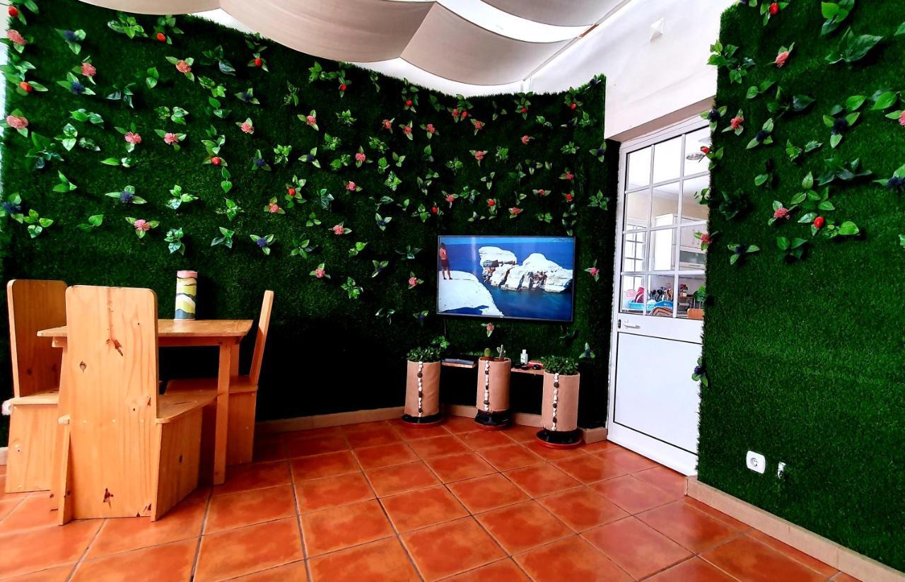 Bruma Hostel Ponta Delgada Zewnętrze zdjęcie