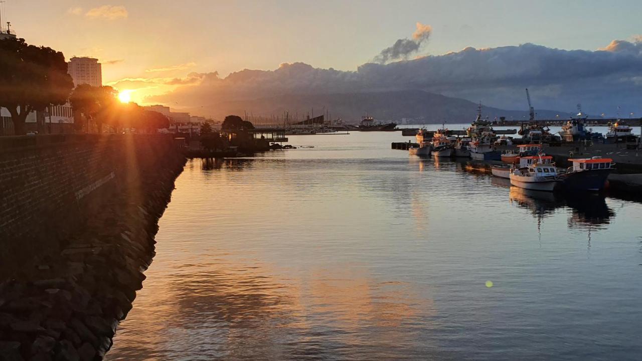 Bruma Hostel Ponta Delgada Zewnętrze zdjęcie